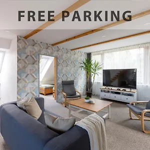 Vousata Dama - Ps3 - Parking Free Appartement