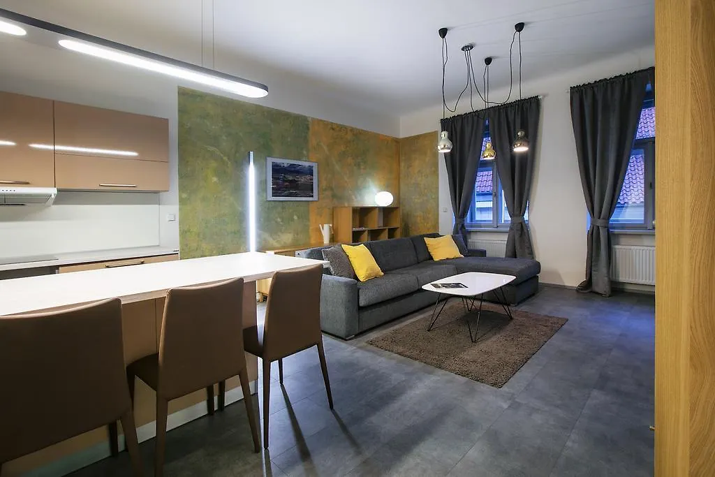 Apartments At The Blue Duckling Prag